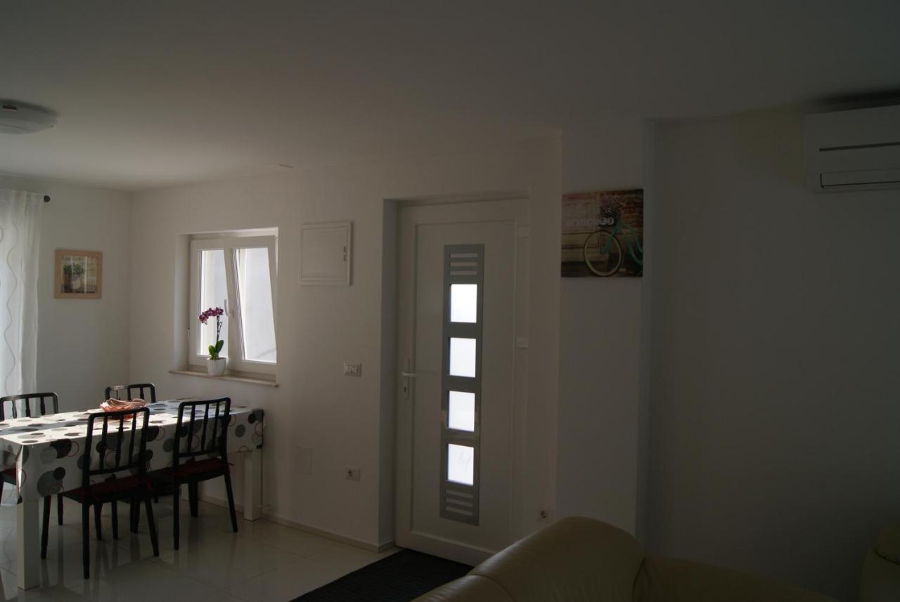 Zagar Apartment Porec Bagian luar foto