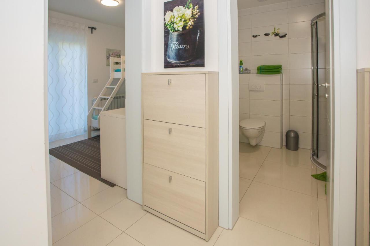 Zagar Apartment Porec Bagian luar foto