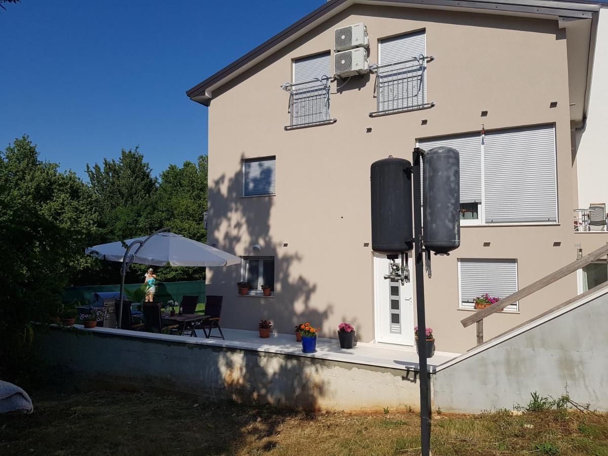 Zagar Apartment Porec Bagian luar foto