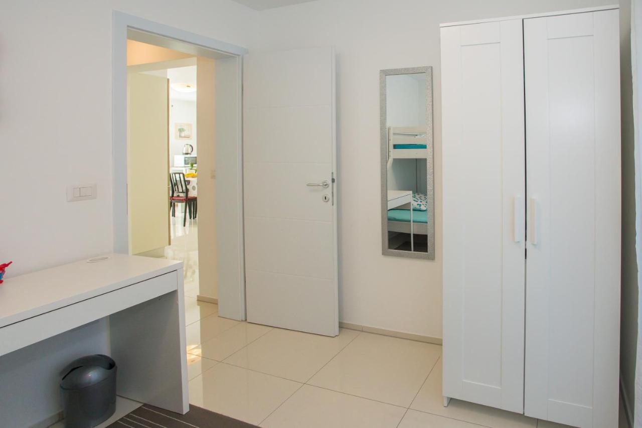 Zagar Apartment Porec Bagian luar foto