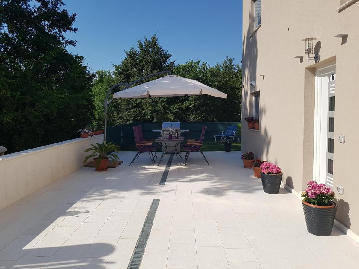 Zagar Apartment Porec Bagian luar foto
