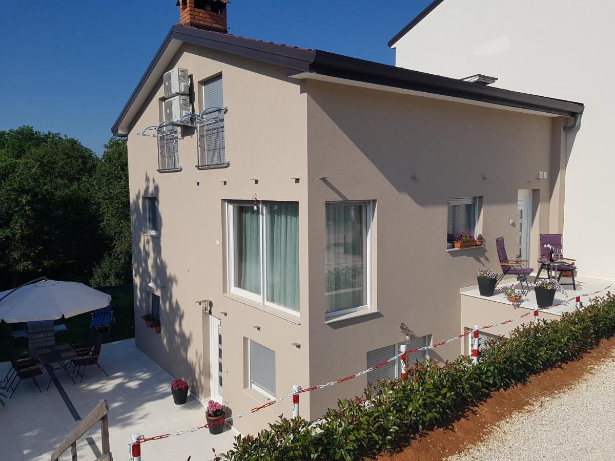 Zagar Apartment Porec Bagian luar foto