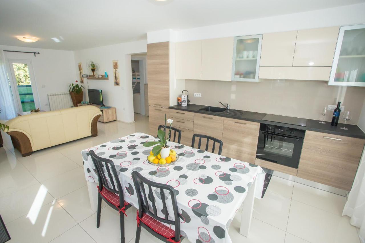 Zagar Apartment Porec Bagian luar foto